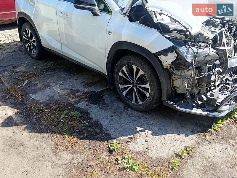 Внедорожник / Кроссовер Lexus NX 2018 в Киеве