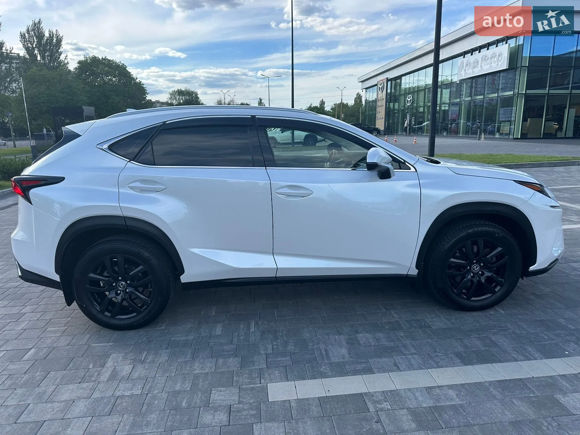 2018 Lexus NX - мініатюра 17
