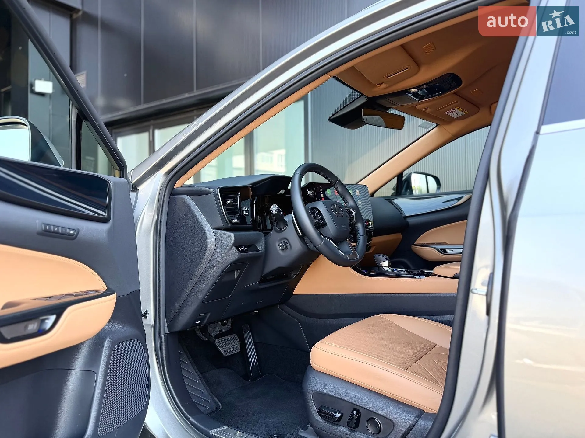 2025 Lexus NX - мініатюра 9