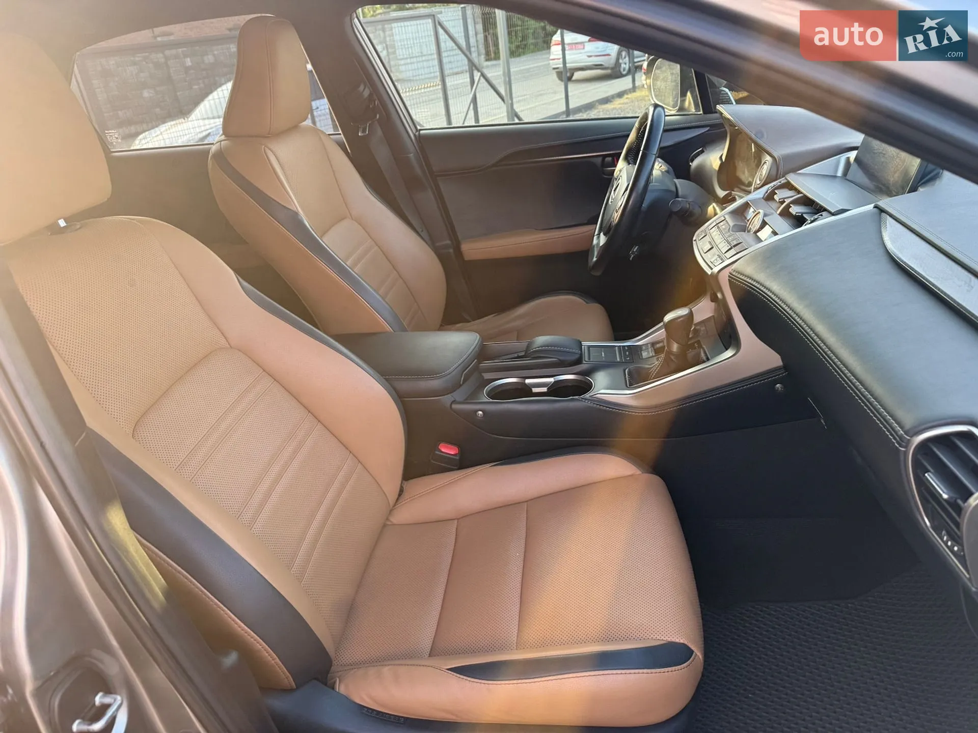 2016 Lexus NX - мініатюра 13
