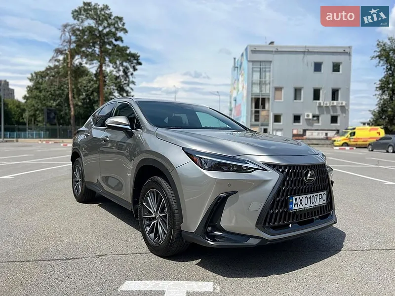 Lexus NX