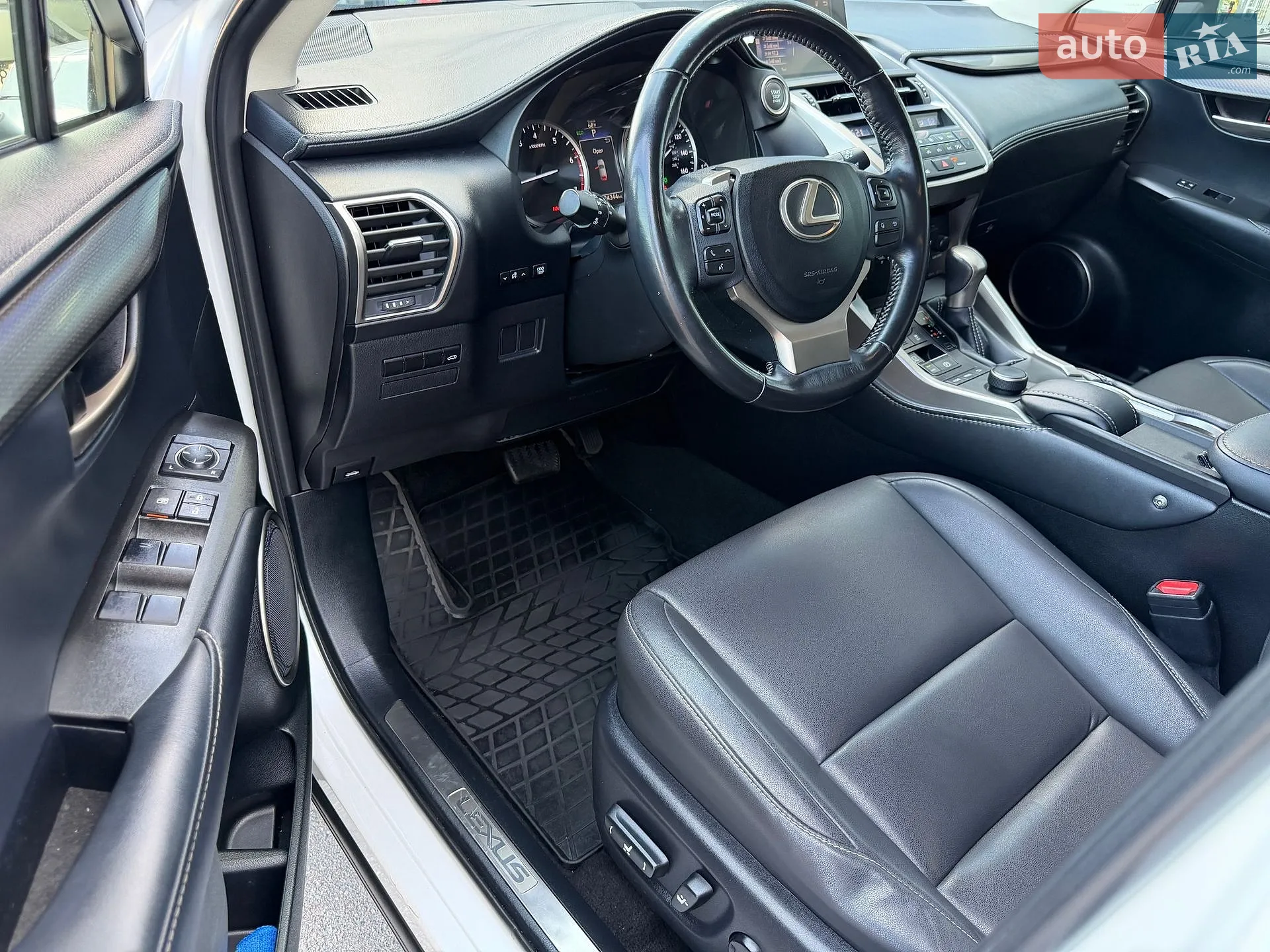 2017 Lexus NX - мініатюра 17