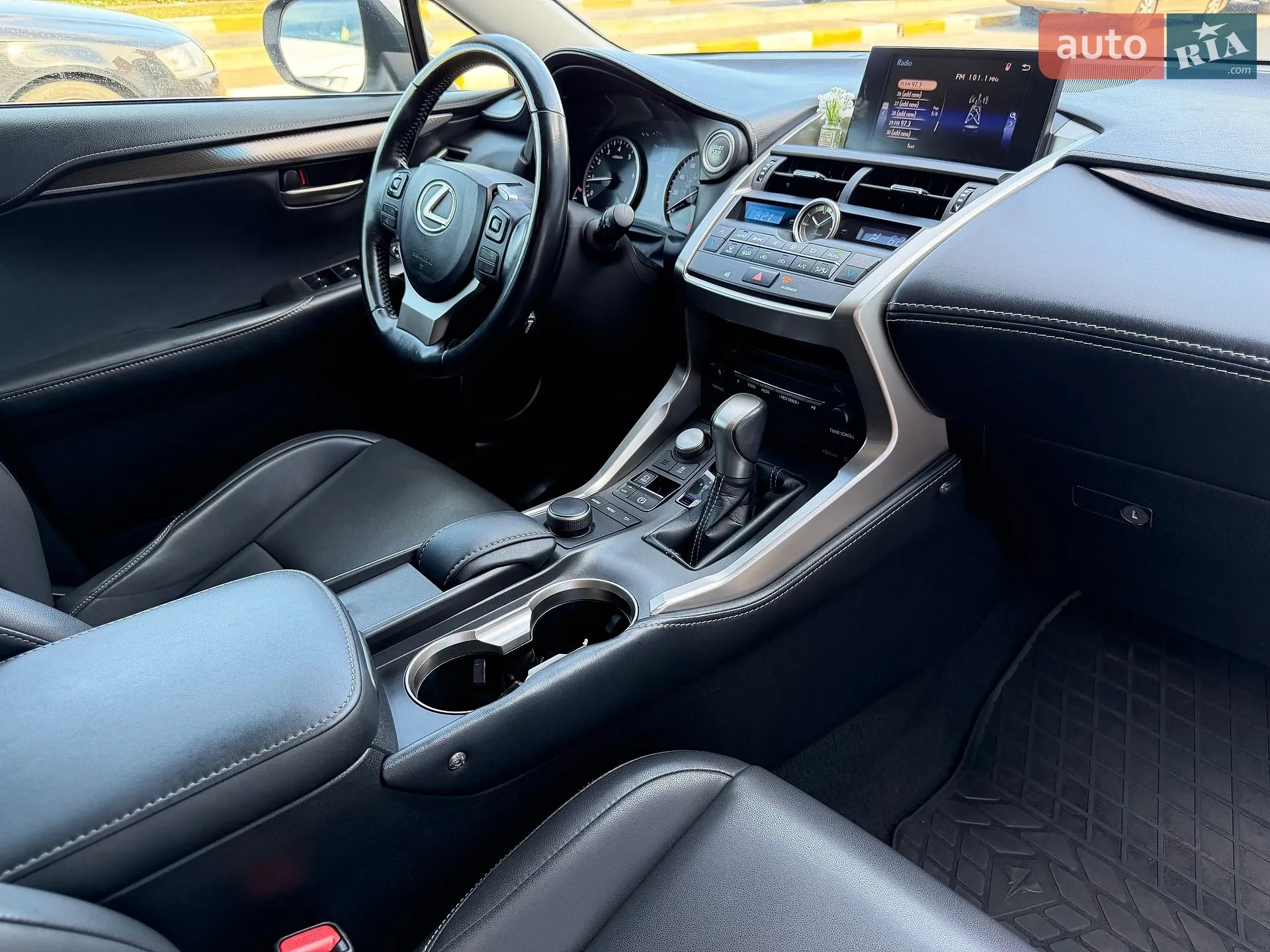 2017 Lexus NX - мініатюра 20