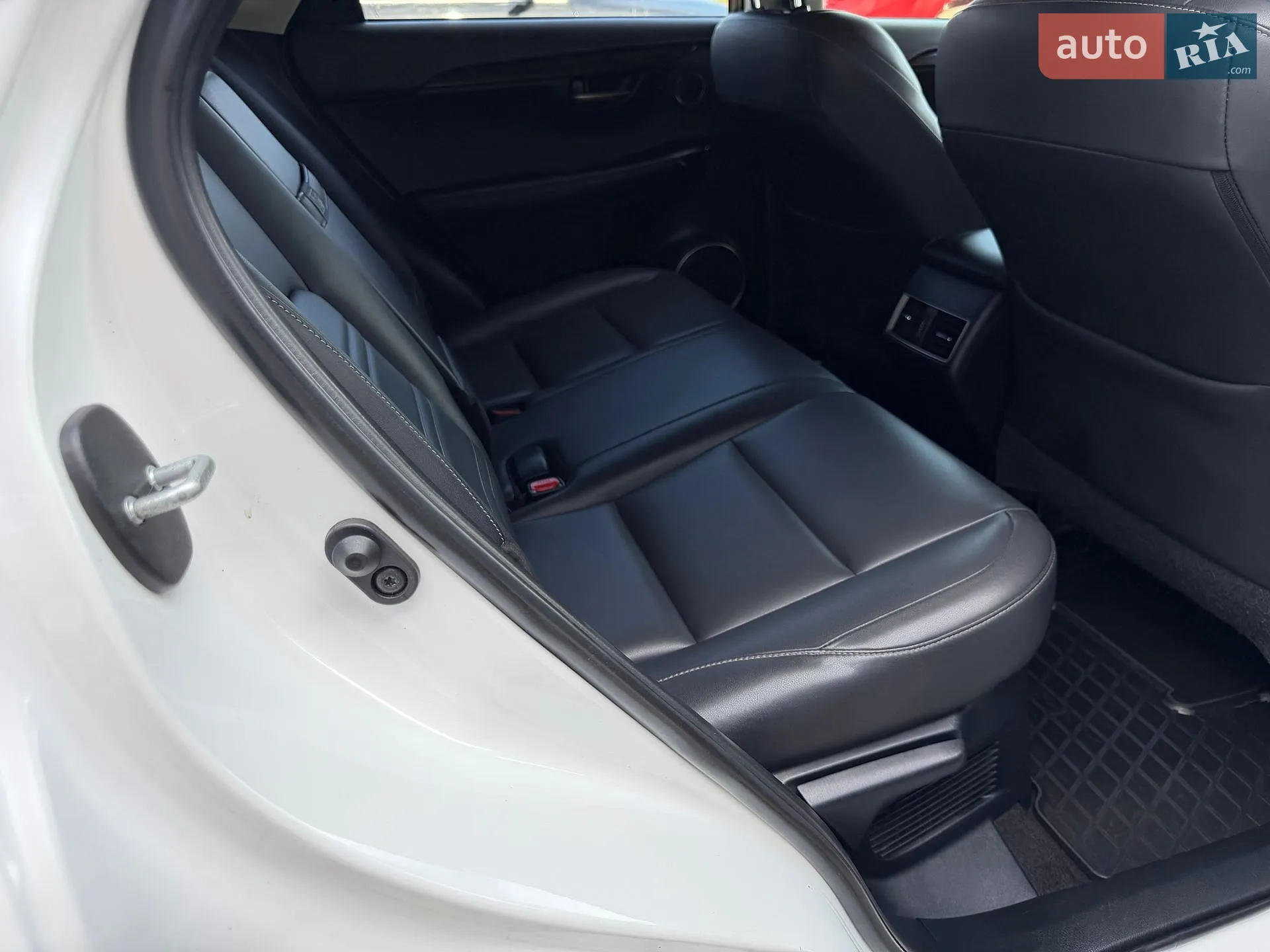 2017 Lexus NX - мініатюра 31