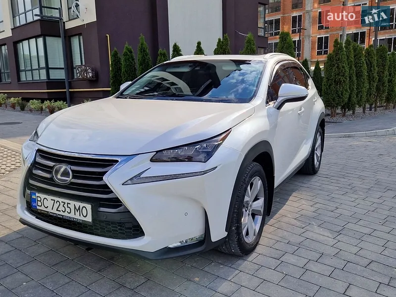 Lexus NX 2015