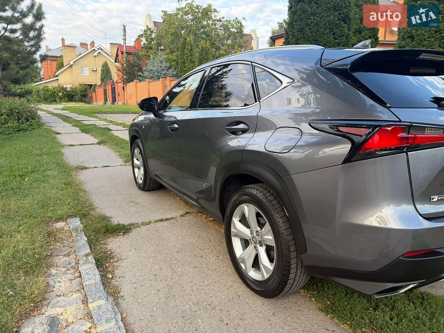 2017 Lexus NX - мініатюра 4