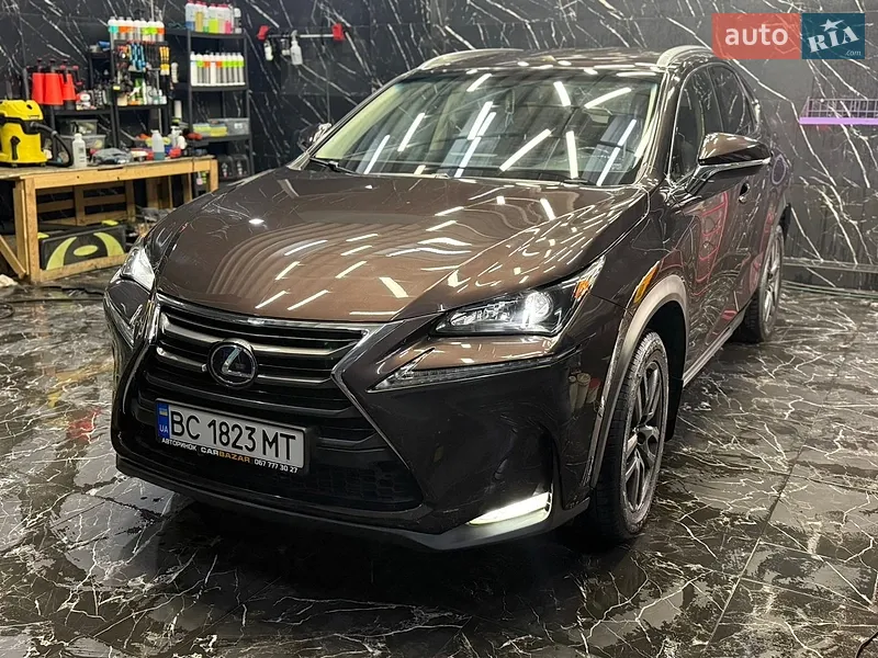 Lexus NX 2015