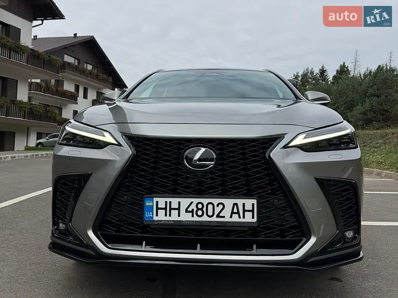 Lexus NX