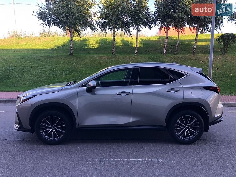 Внедорожник / Кроссовер Lexus NX 2023 в Киеве