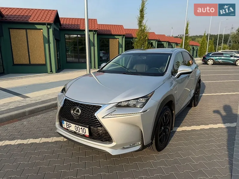 Lexus NX 2015