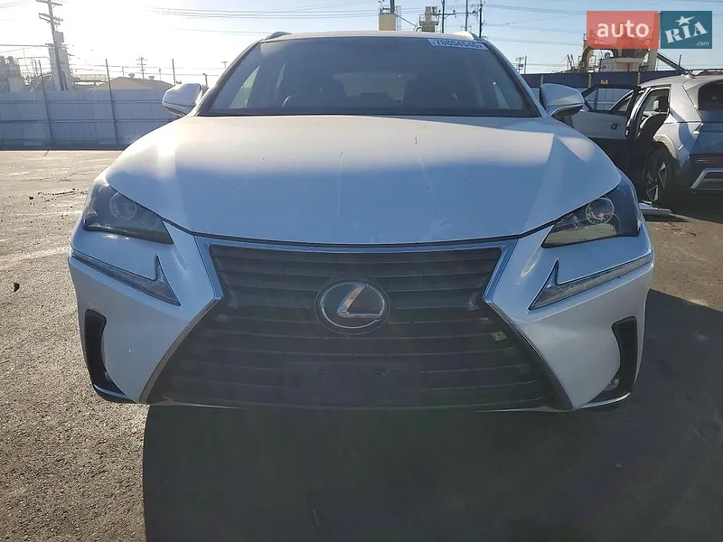 Lexus NX
