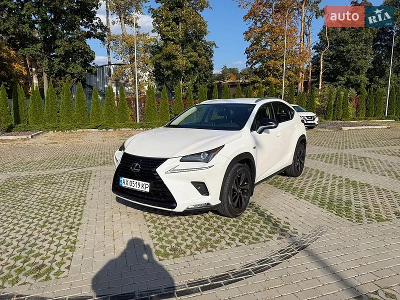 Lexus NX