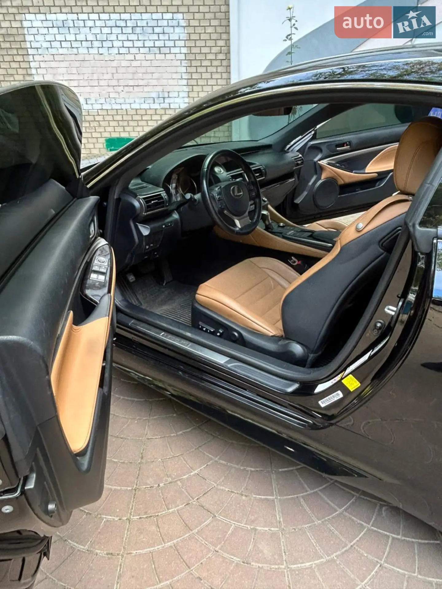 2016 Lexus RC - мініатюра 18