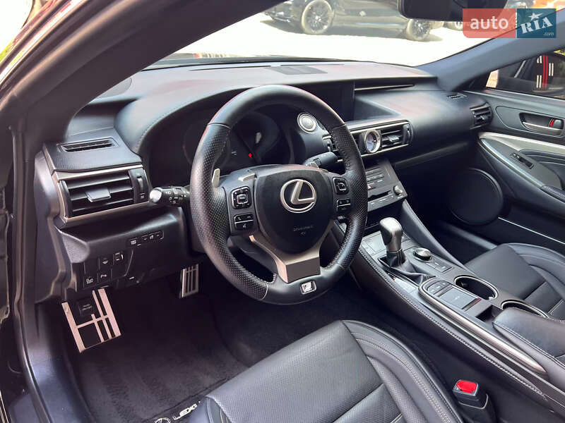 Купе Lexus RC 2016 в Львове