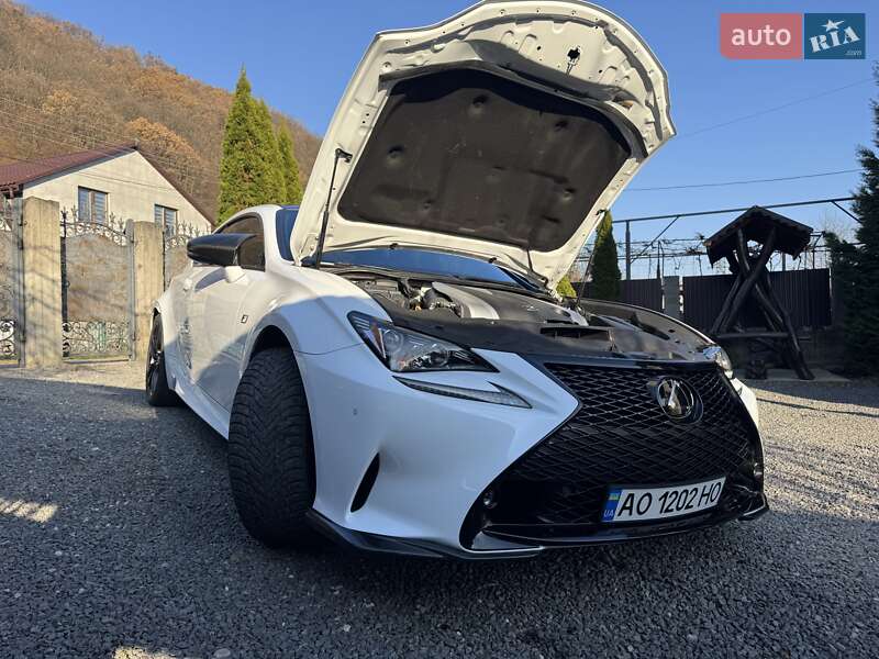 Купе Lexus RC 2017 в Хусте