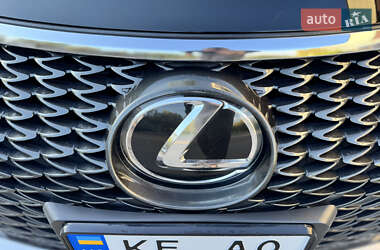 Купе Lexus RC 2017 в 