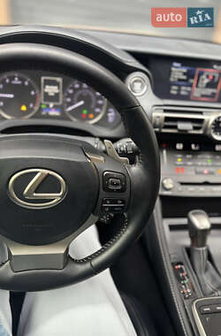 Купе Lexus RC 2019 в 