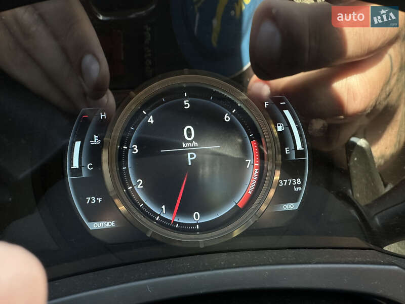 Купе Lexus RC 2016 в Києві фото 17 Купе Lexus RC 2016 в Києві