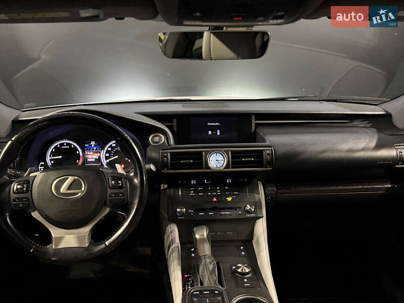 Купе Lexus RC 2015 в Одессе фото 22 Купе Lexus RC 2015 в Одессе