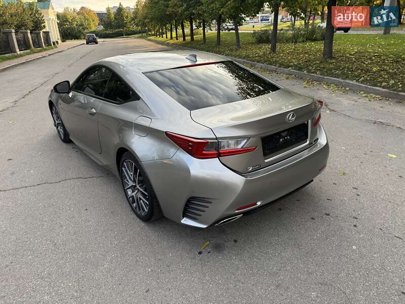 Купе Lexus RC 2017 в Умани