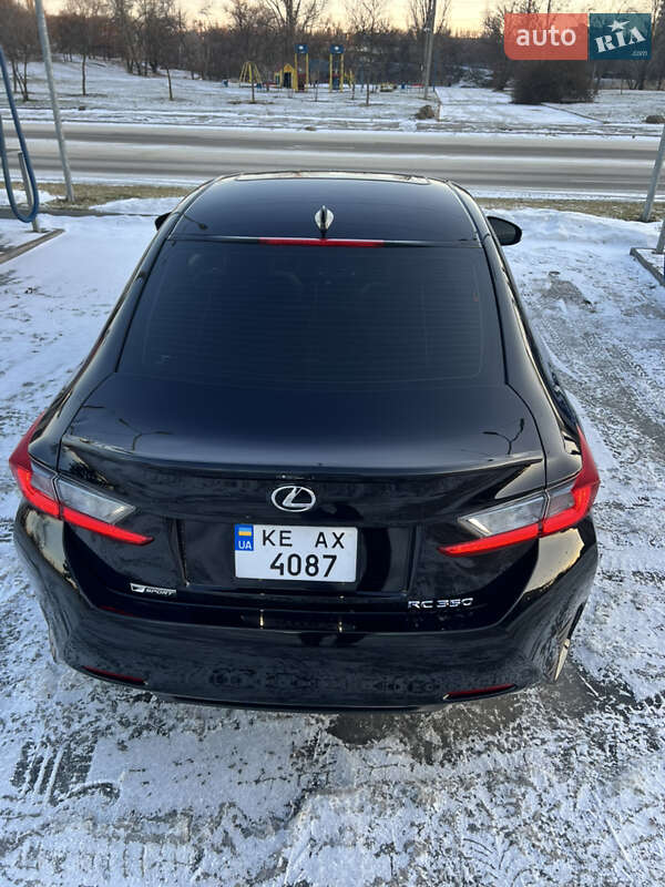 Купе Lexus RC 2017 в Ивано-Франковске