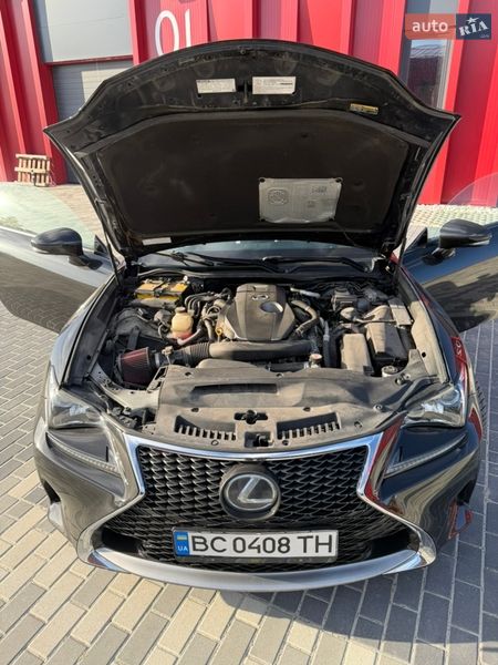 Купе Lexus RC 2016 в Львові