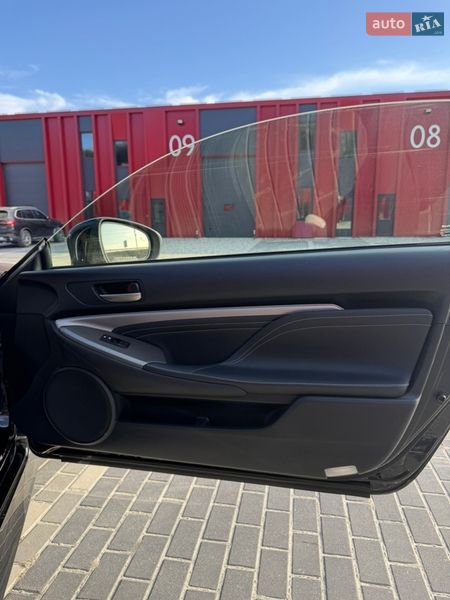 Купе Lexus RC 2016 в Львові