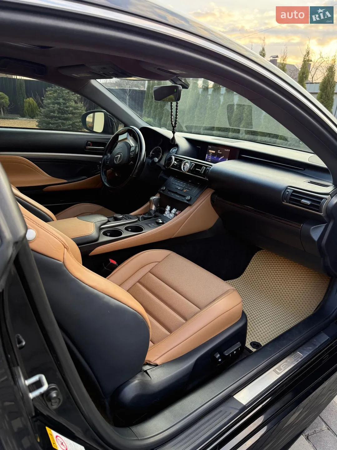 2015 Lexus RC - мініатюра 18