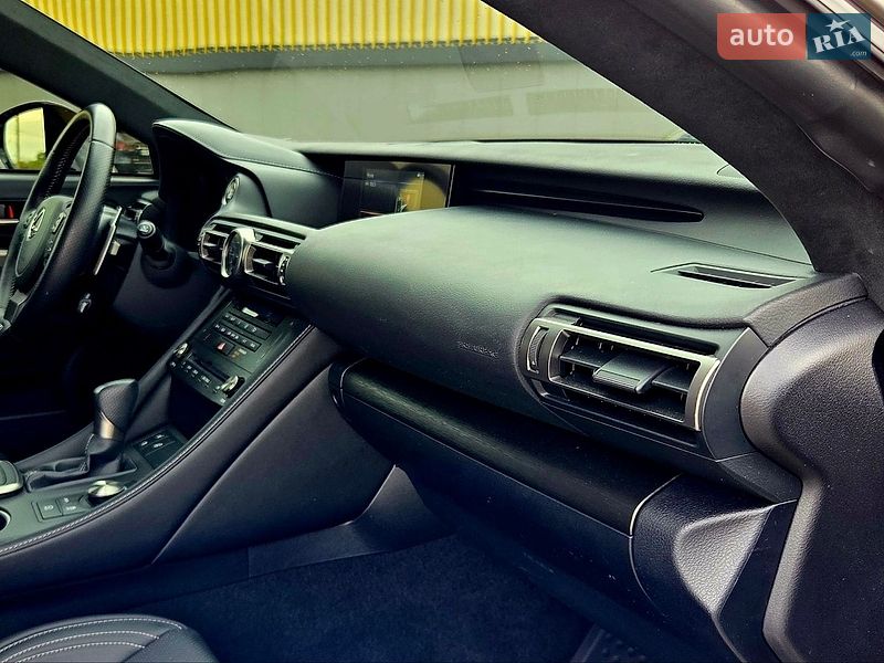 Купе Lexus RC 2022 в Киеве
