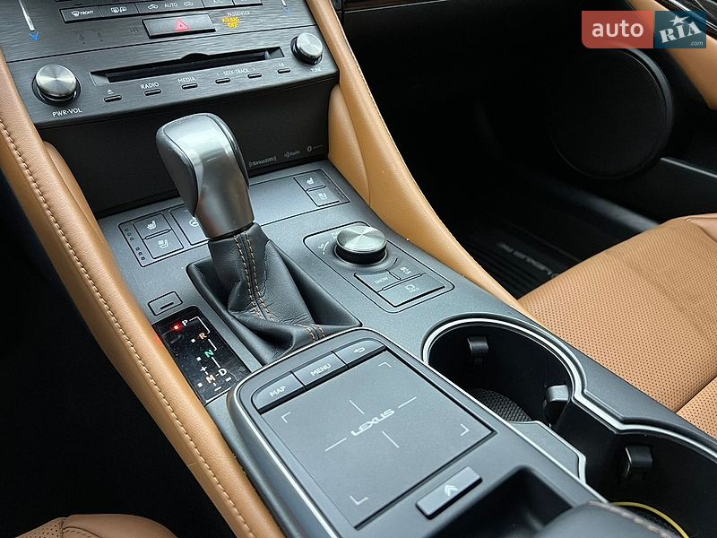 Купе Lexus RC 2022 в Днепре фото 16 Купе Lexus RC 2022 в Днепре