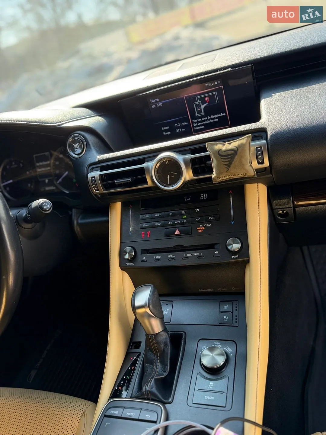 2019 Lexus RC - мініатюра 8