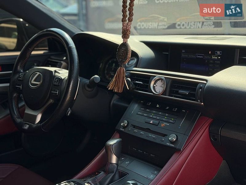 Купе Lexus RC 2016 в Києві фото 18 Купе Lexus RC 2016 в Києві