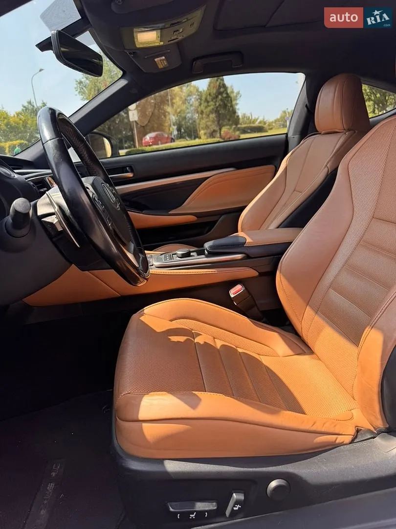 2017 Lexus RC - мініатюра 8