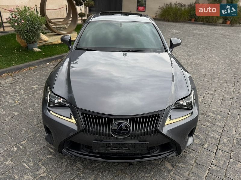 Купе Lexus RC 2016 в Львове