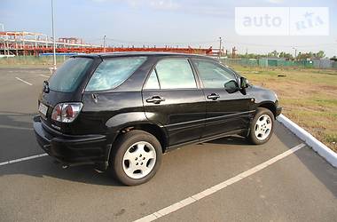 Внедорожник / Кроссовер Lexus RX 2001 в Киеве