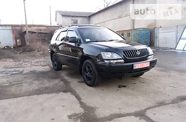 Внедорожник / Кроссовер Lexus RX 2000 в Одессе