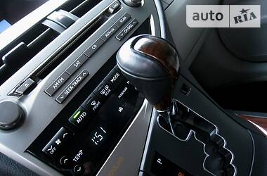 Позашляховик / Кросовер Lexus RX 2011 в 