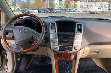 Внедорожник / Кроссовер Lexus RX 2006 в  фото 22 Внедорожник / Кроссовер Lexus RX 2006 в