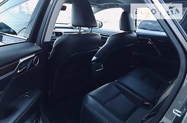 Позашляховик / Кросовер Lexus RX 2016 в 
