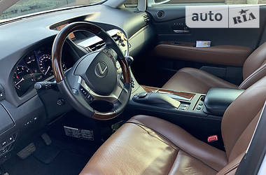 Позашляховик / Кросовер Lexus RX 2013 в 