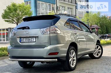 Позашляховик / Кросовер Lexus RX 2007 в 