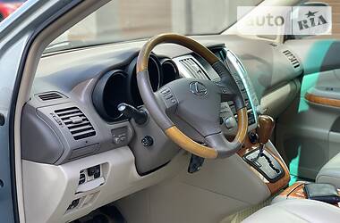 Позашляховик / Кросовер Lexus RX 2007 в 