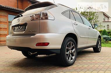 Позашляховик / Кросовер Lexus RX 2009 в 