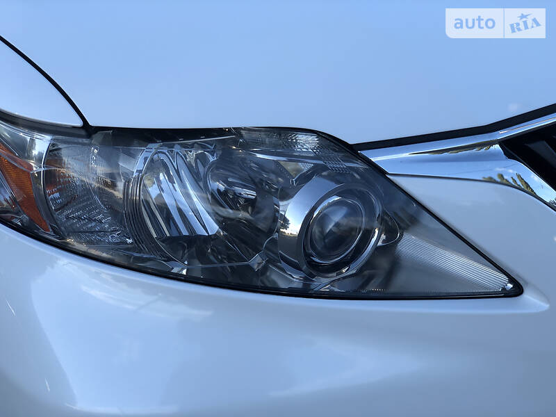 Позашляховик / Кросовер Lexus RX 2010 в Житомирі