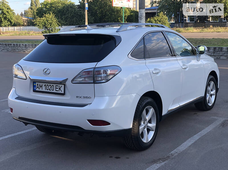 Позашляховик / Кросовер Lexus RX 2010 в Житомирі