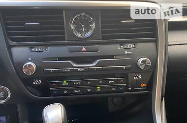 Позашляховик / Кросовер Lexus RX 2019 в 