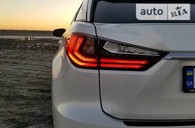 Позашляховик / Кросовер Lexus RX 2019 в 
