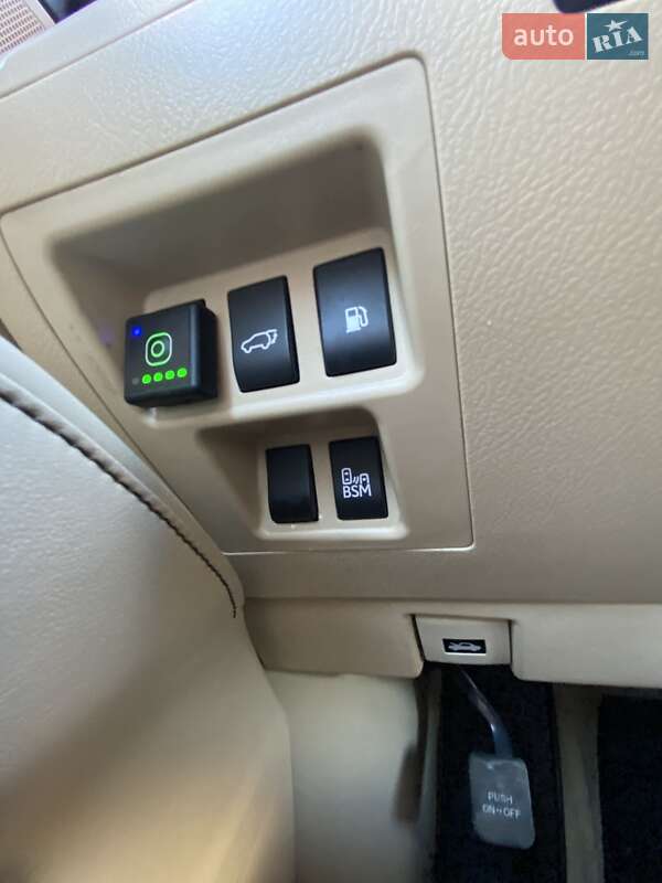 Позашляховик / Кросовер Lexus RX 2014 в Києві