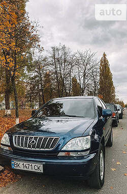 Внедорожник / Кроссовер Lexus RX 2001 в Львове