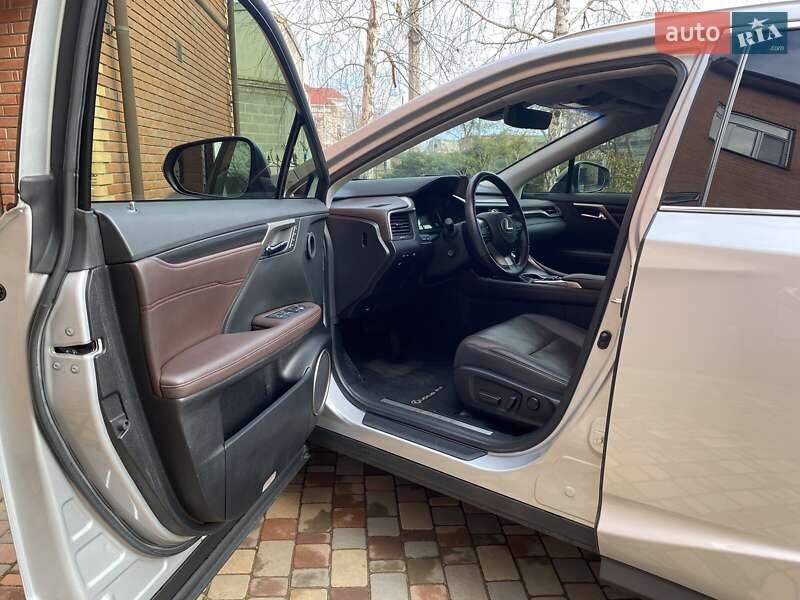 Внедорожник / Кроссовер Lexus RX 2017 в Одессе фото 4 Внедорожник / Кроссовер Lexus RX 2017 в Одессе